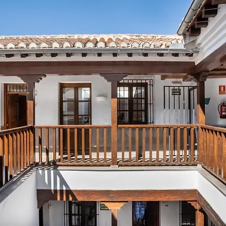 Limehome Granada Calle Santa Ana-3